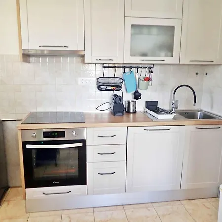 Апартаменты Near In 54481 Селине