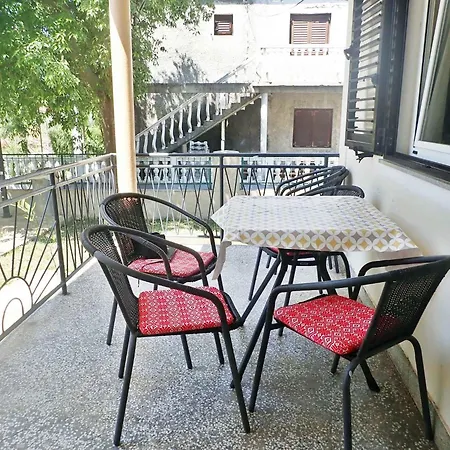 Apartment Near In 54481